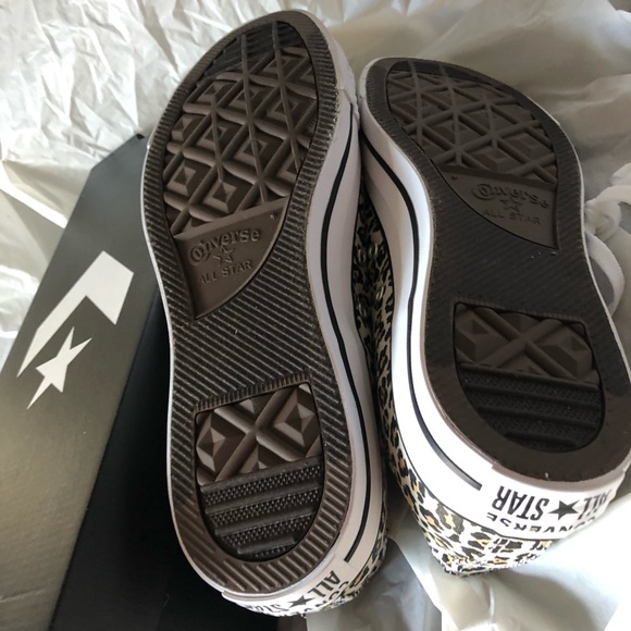 Chuck Taylor All Star Low Top cheetah M 12 W 14 - Picture 5 of 12